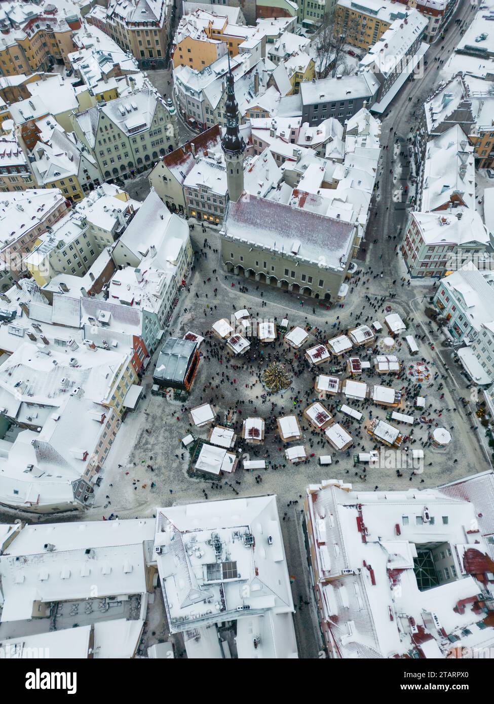 Bird's eye view of the Christmas market in Tallinn's old town townhall square, Raekoja Plats. Stock Photo