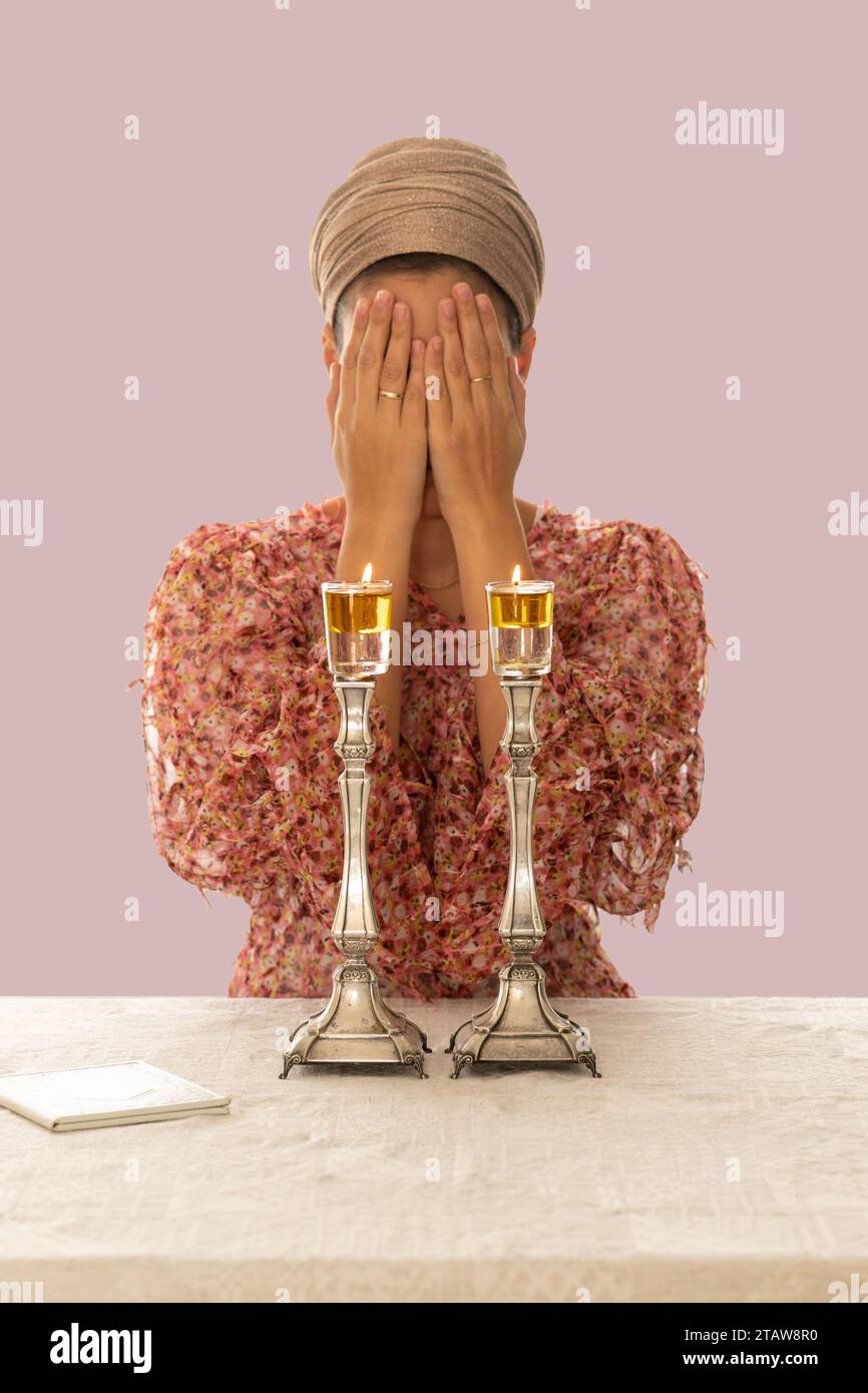 Shabbat candles hires stock photography and images Alamy