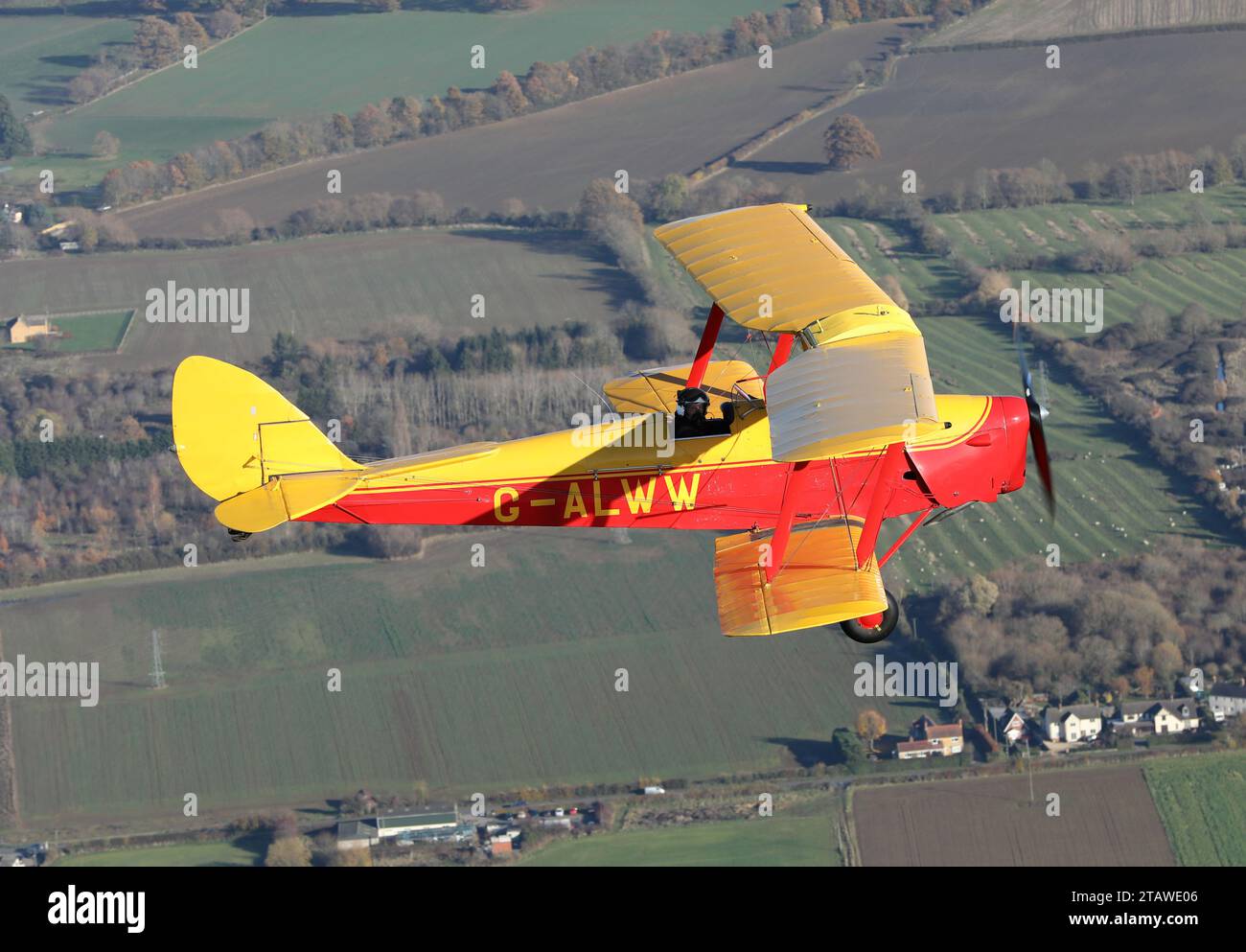 Dh82a tiger moth cockpit hi-res stock photography and images Dh82a tiger moth cockpit hi-res stock photography and images