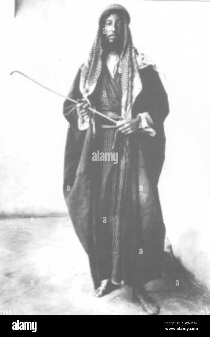 Lt. Col. Gerard Leachman disguised as a Bedouin Stock Photo - Alamy