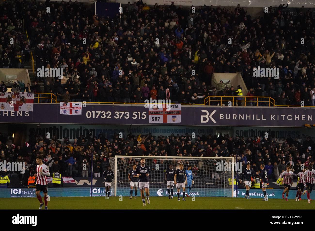 LONDON, ENGLAND - DECEMBER 2: The Sunderland fans celebrating a goal to make it 1-1 during the Sky Bet Championship match between Millwall and Sunderland at The Den on December 2, 2023 in London, England. (Photo by Dylan Hepworth/MB Media) Stock Photo