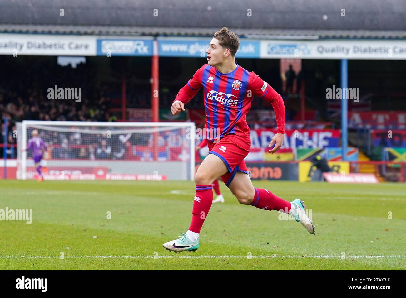 Aldershot, UK. 03rd Dec, 2023. Aldershot Town midfielder Josh Stokes ...