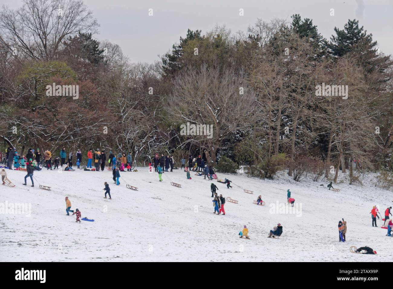Freizeit wetter jahreszeiten hires stock photography and images Alamy