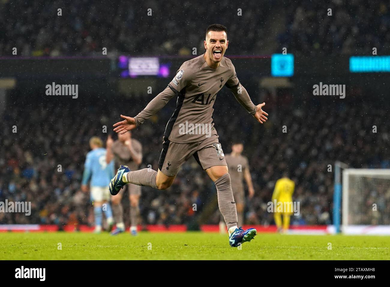 tottenham-hotspur-s-giovani-lo-celso-celebrates-scoring-their-side-s
