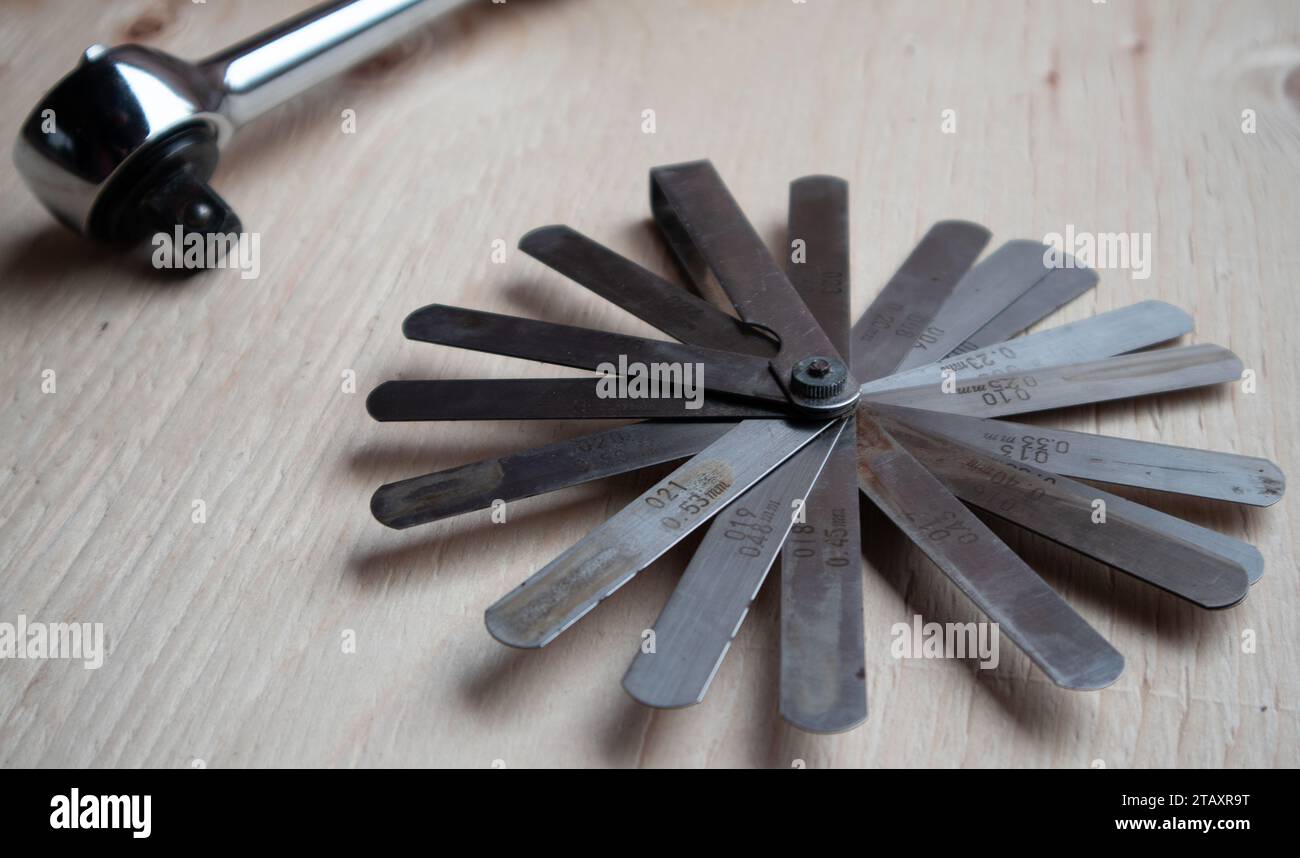 Open Feeler Gauge (valves adjustment on fuel engines Stock Photo Alamy