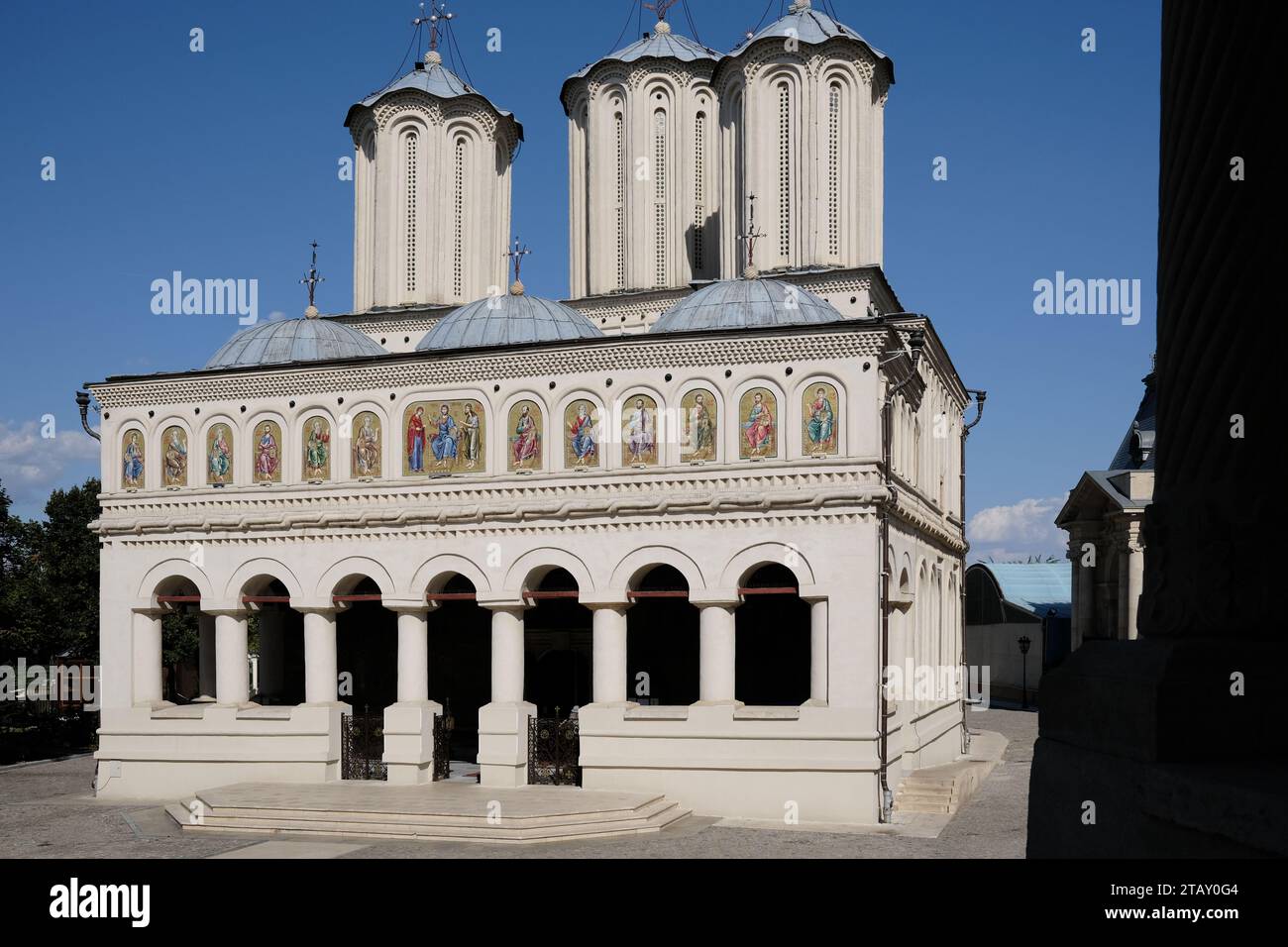 Romanian Orthodox Patriarchal Cathedral (Metropolitan Church), Dealul Mitropoliei, Bucharest, Romania, August 2023 Stock Photo