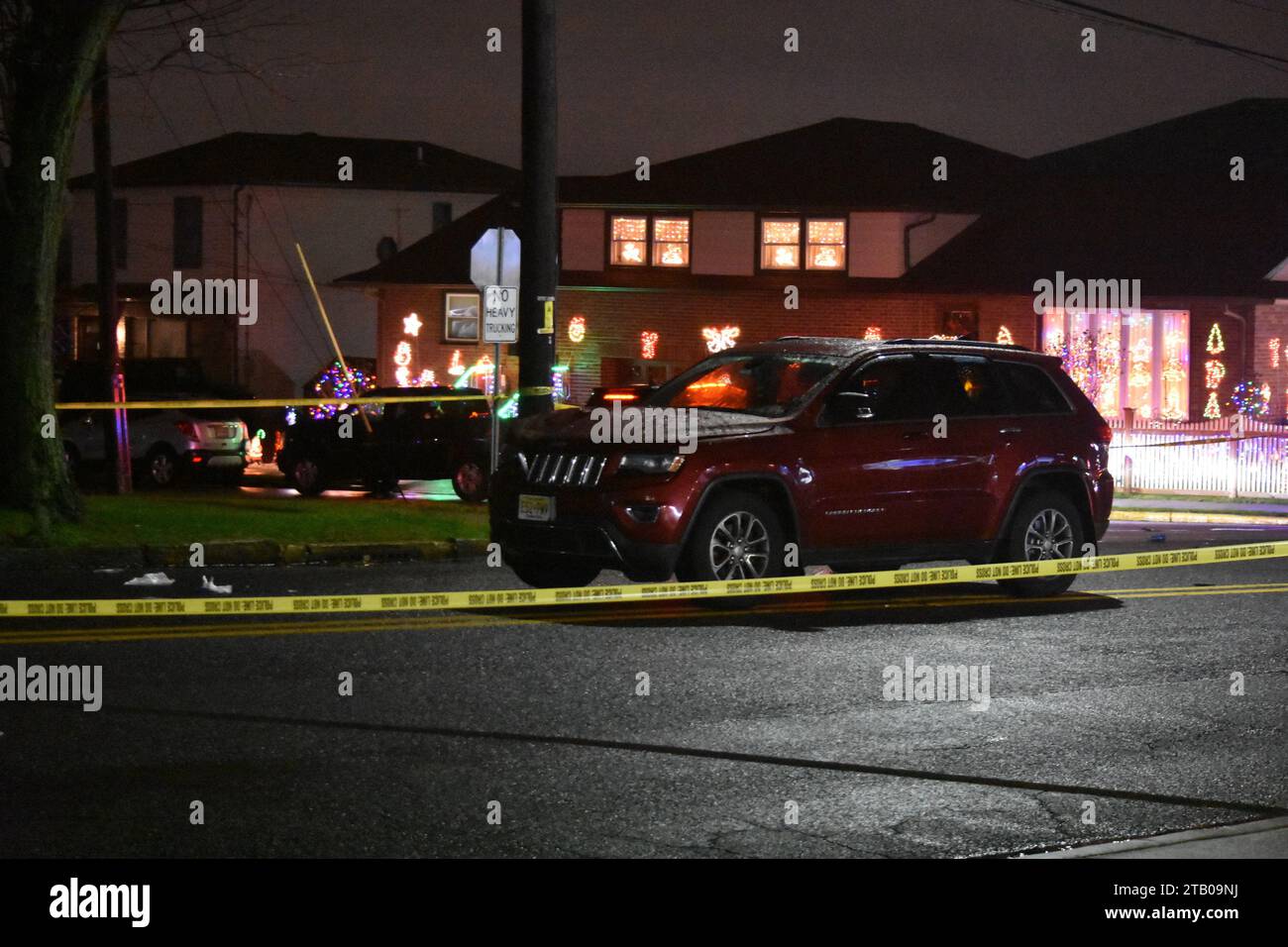 Wallington, New Jersey, USA. 3rd Dec, 2023. (NEW) Officials investigate