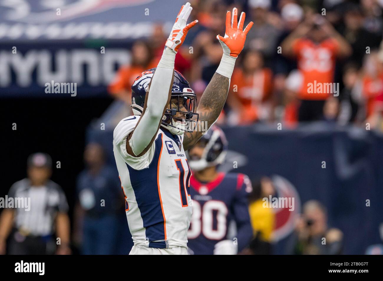 Houston, TX, USA. 3rd Dec, 2023. Denver Broncos wide receiver Courtland Sutton (14) celebrates a touchdown by his team during a game between the Denver Broncos and the Houston Texans in Houston, TX. Trask Smith/CSM/Alamy Live News Stock Photo