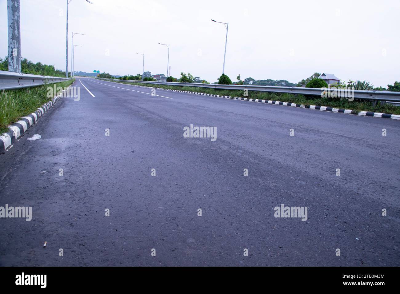 Mawa to Bhanga expressway track asphalt in Bangladesh Stock Photo