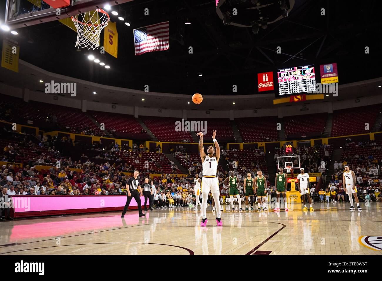 Arizona State Sun Devils guard Frankie Collins (1) shoots a technical