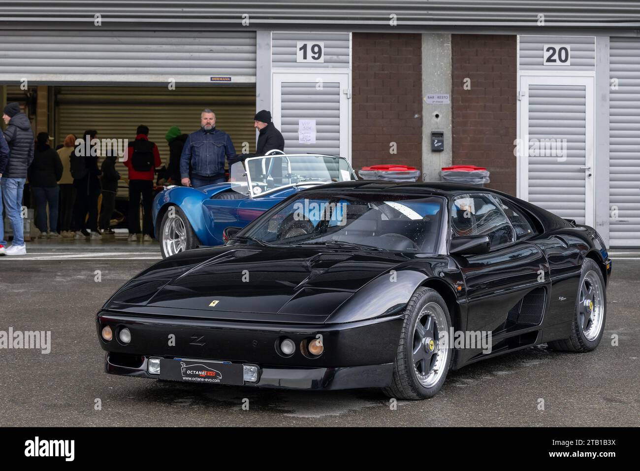 Ferrari 1990 hi-res stock photography and images - Alamy