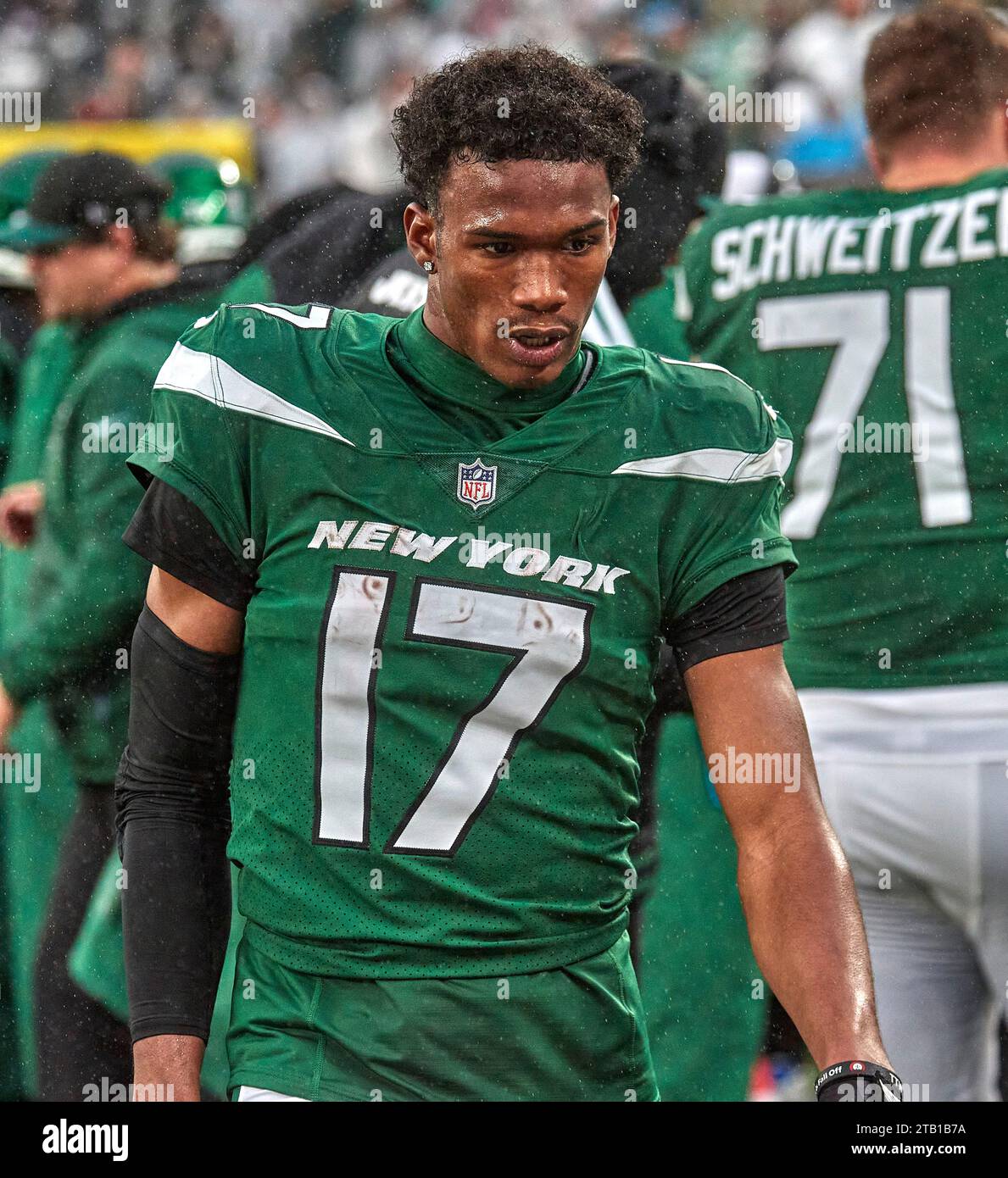 New York Jets wide receiver Garrett Wilson (17) on the sideline during