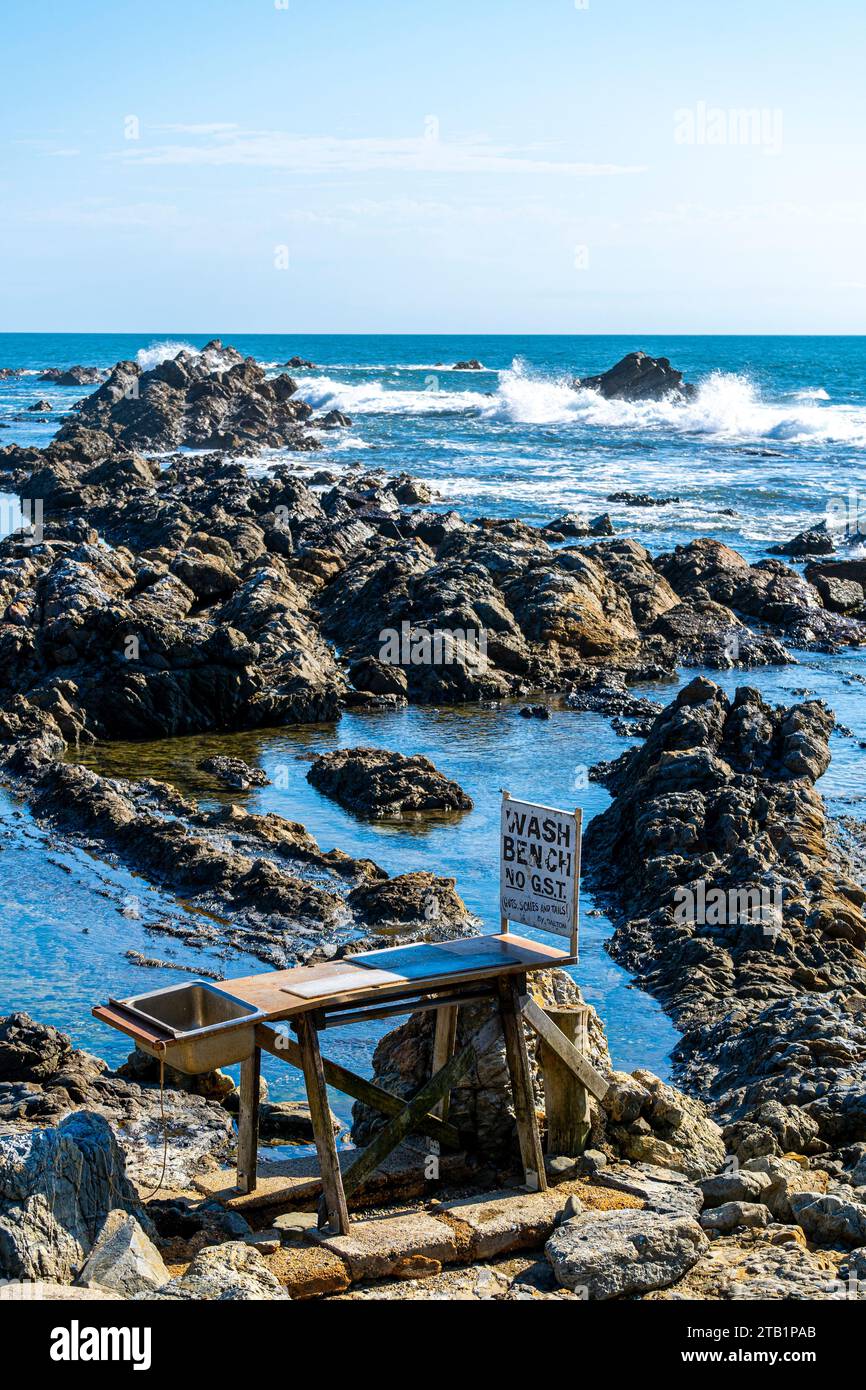 Fish head beach hires stock photography and images Alamy