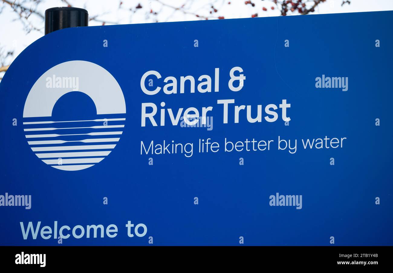 Canal and River Trust sign, Grand Union Canal, Warwickshire, UK Stock Photo