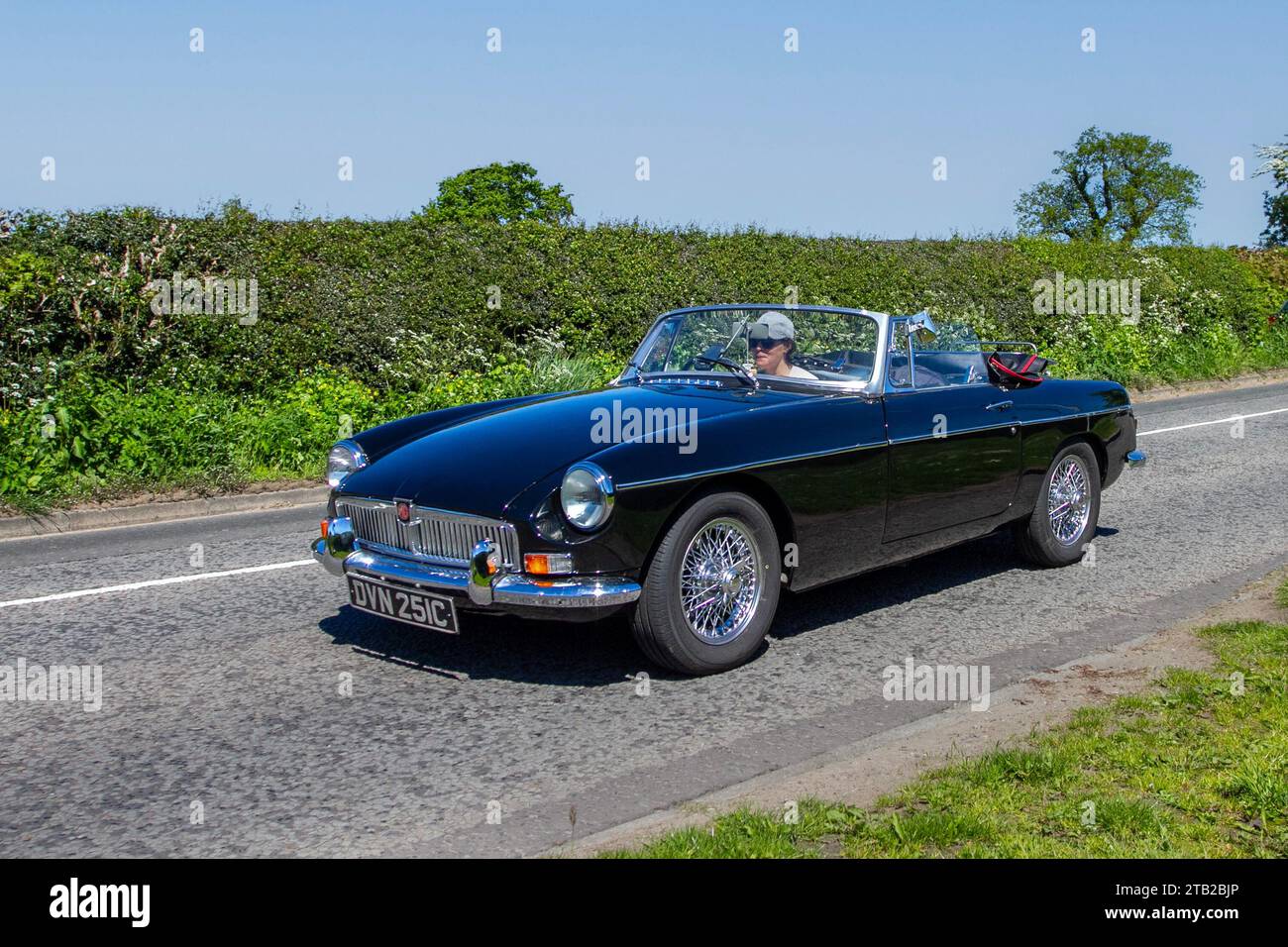 1965 60s sixties Black MG MGB Petrol 1798cc convertible; Vintage