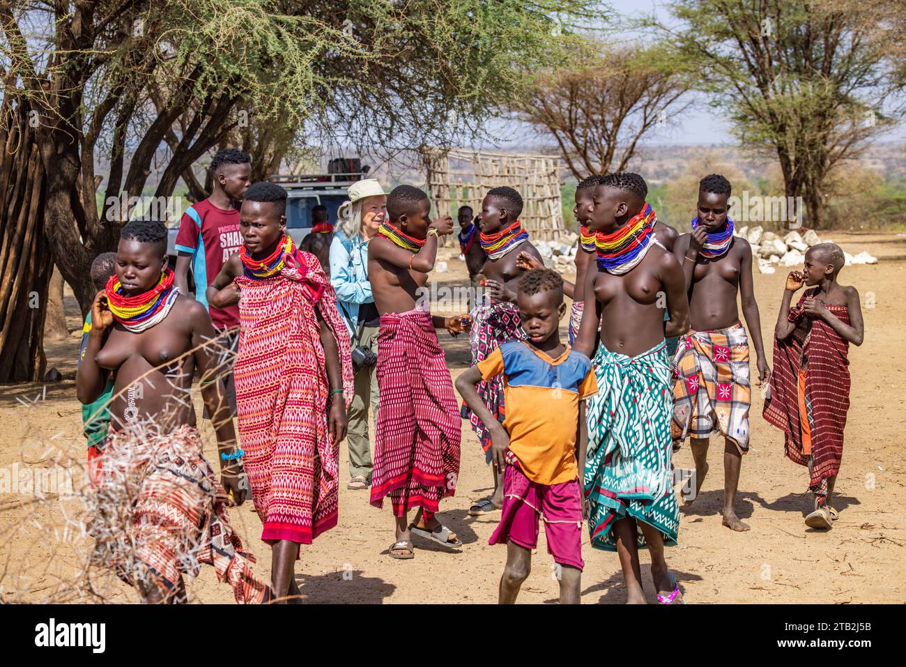 Karo tribe welcoming hi-res stock photography and images - Alamy