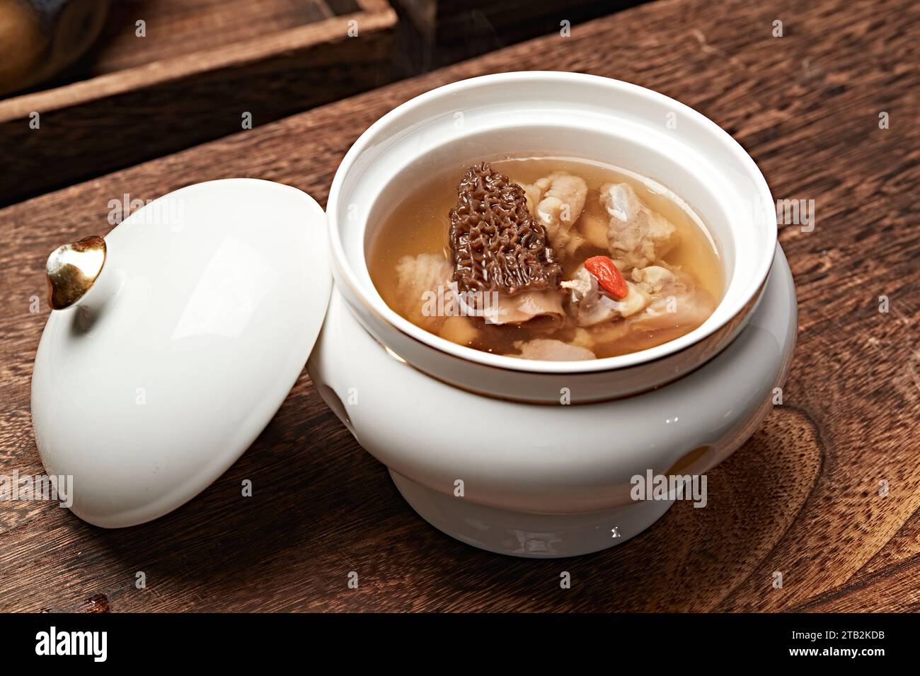 Morel mushroom soup hires stock photography and images Alamy