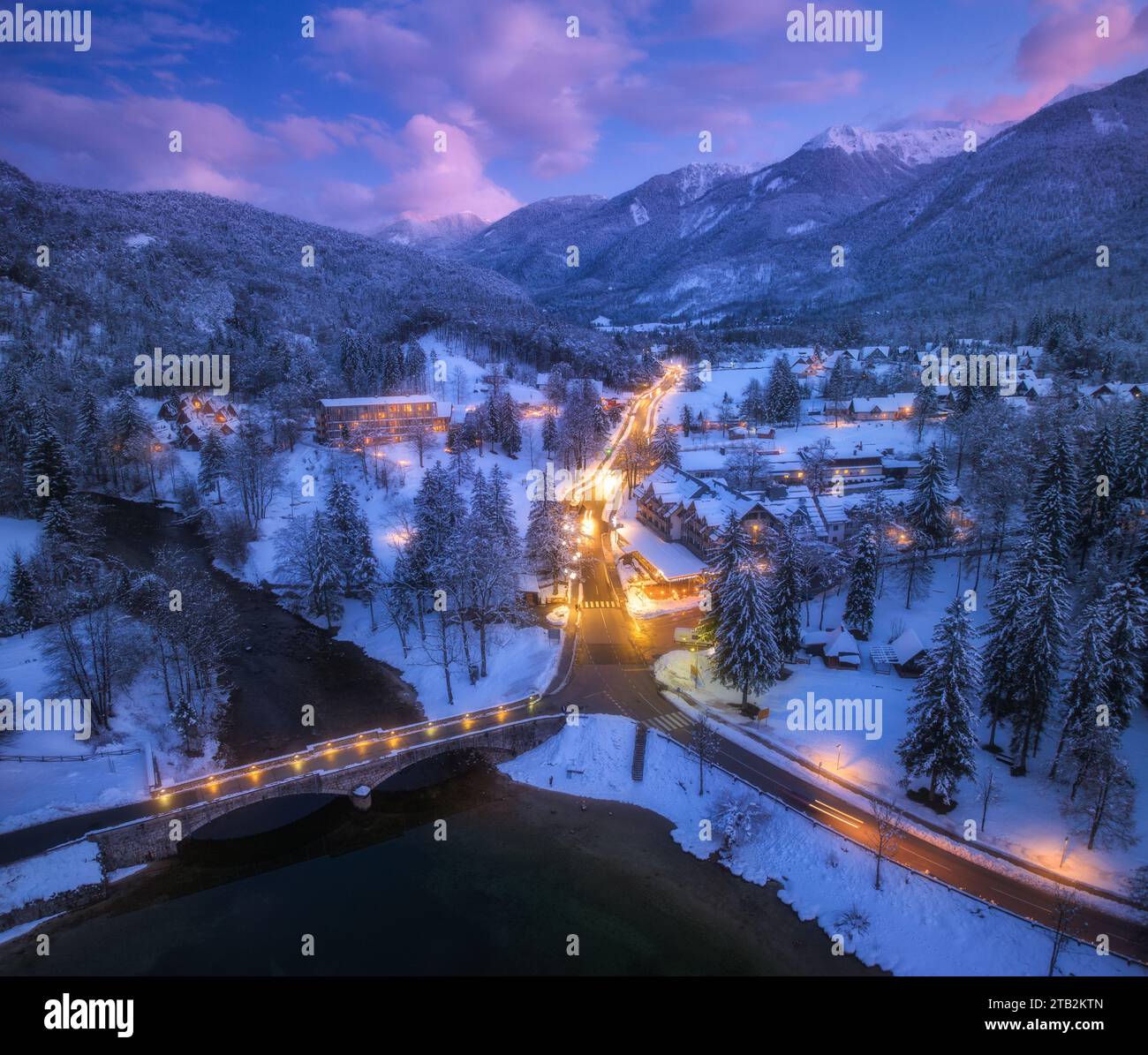 Aerial view snowy pine forest hi-res stock photography and images - Alamy