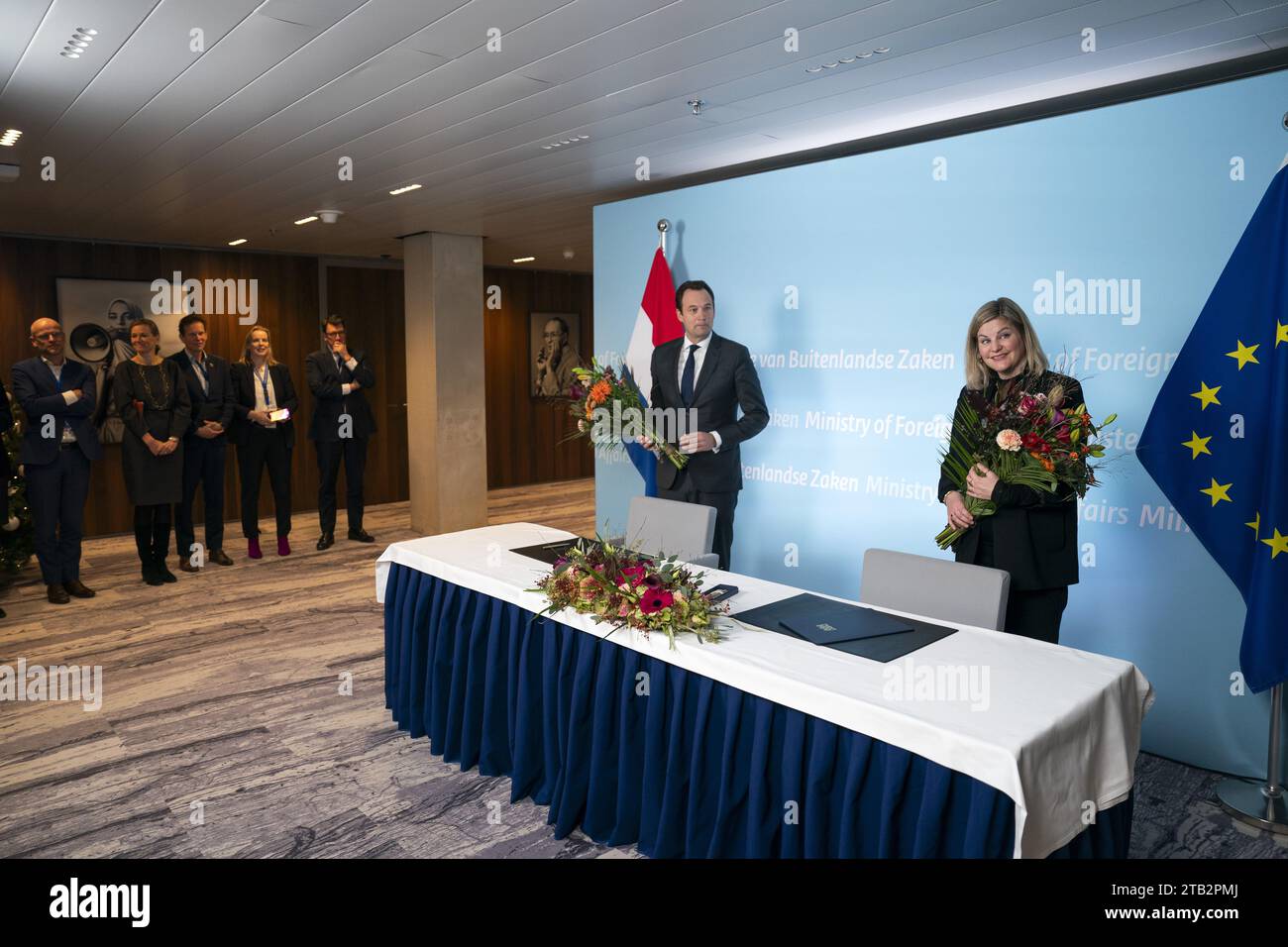 Maternity leave netherlands hires stock photography and images Alamy