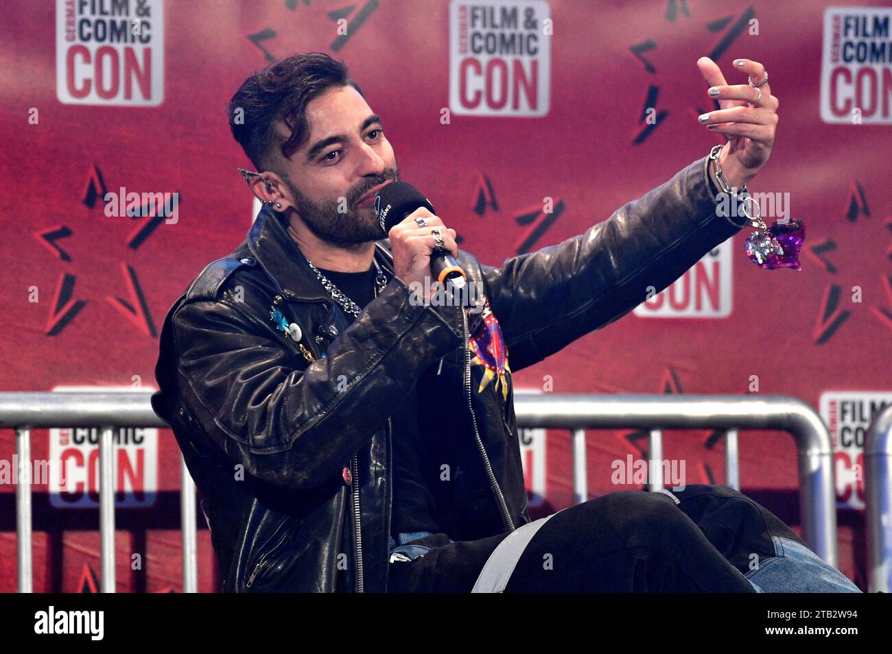 Jade Hassoune auf der German Film & Comic Con Winter Edition in der Messe Dortmund. Dortmund, 02.12.2023 *** Jade Hassoune at the German Film Comic Con Winter Edition at Messe Dortmund Dortmund, 02 12 2023 Foto:xN.xKubelkax/xFuturexImagex comic con 3273 Credit: Imago/Alamy Live News Stock Photo