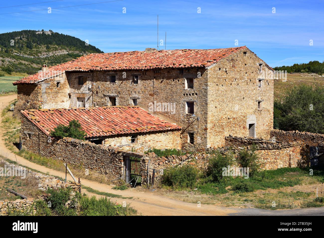 Country house in Puerto del Cuarto Pelado near Cantavieja. Alto Maestrazgo, Teruel province, Aragon, Spain. Stock Photo