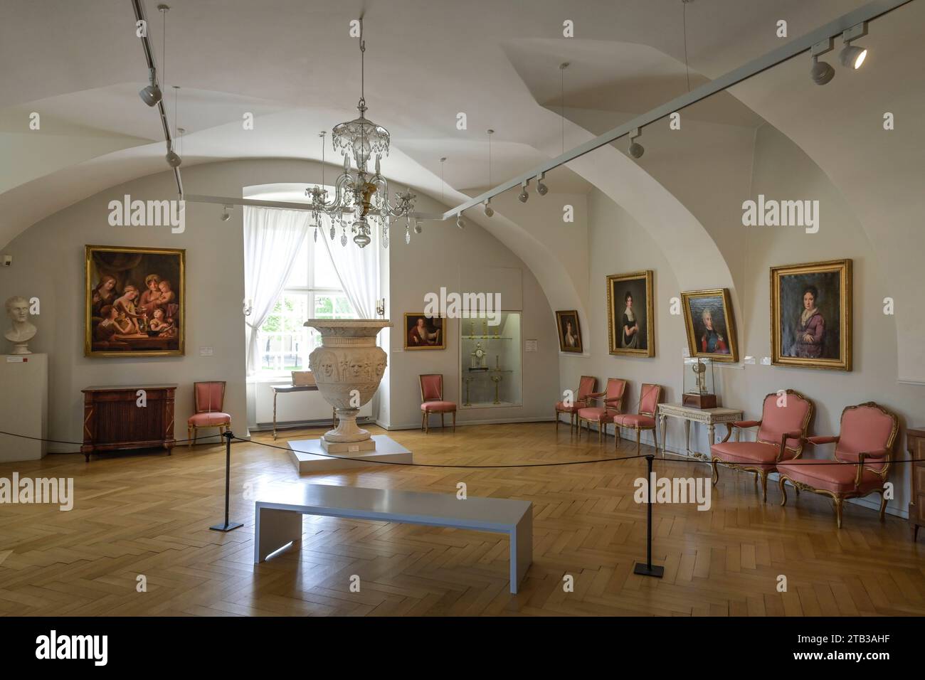 Innenraum, Möbel, Museum, Schloß Gottorf, Schleswig, Schleswig-Holstein, Deutschland *** Interior, Furniture, Museum, Gottorf Castle, Schleswig, Schleswig Holstein, Germany Credit: Imago/Alamy Live News Stock Photo