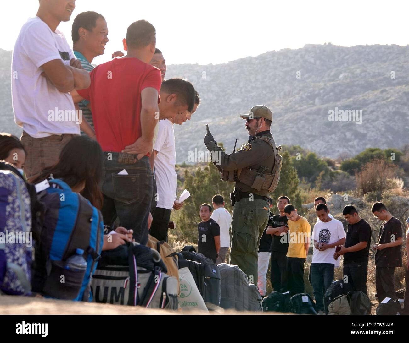 Jacumba Hot Springs California USA 3rd Dec 2023 Asylum Seeking jacumba-hot-springs-california-usa-3rd-dec-2023-asylum-seeking