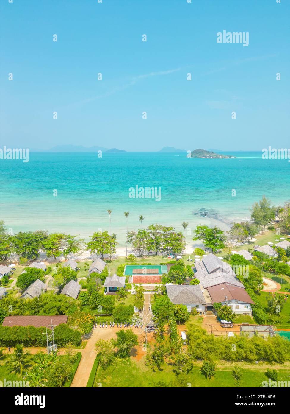 Drone footage island beach resort hi-res stock photography and images ...