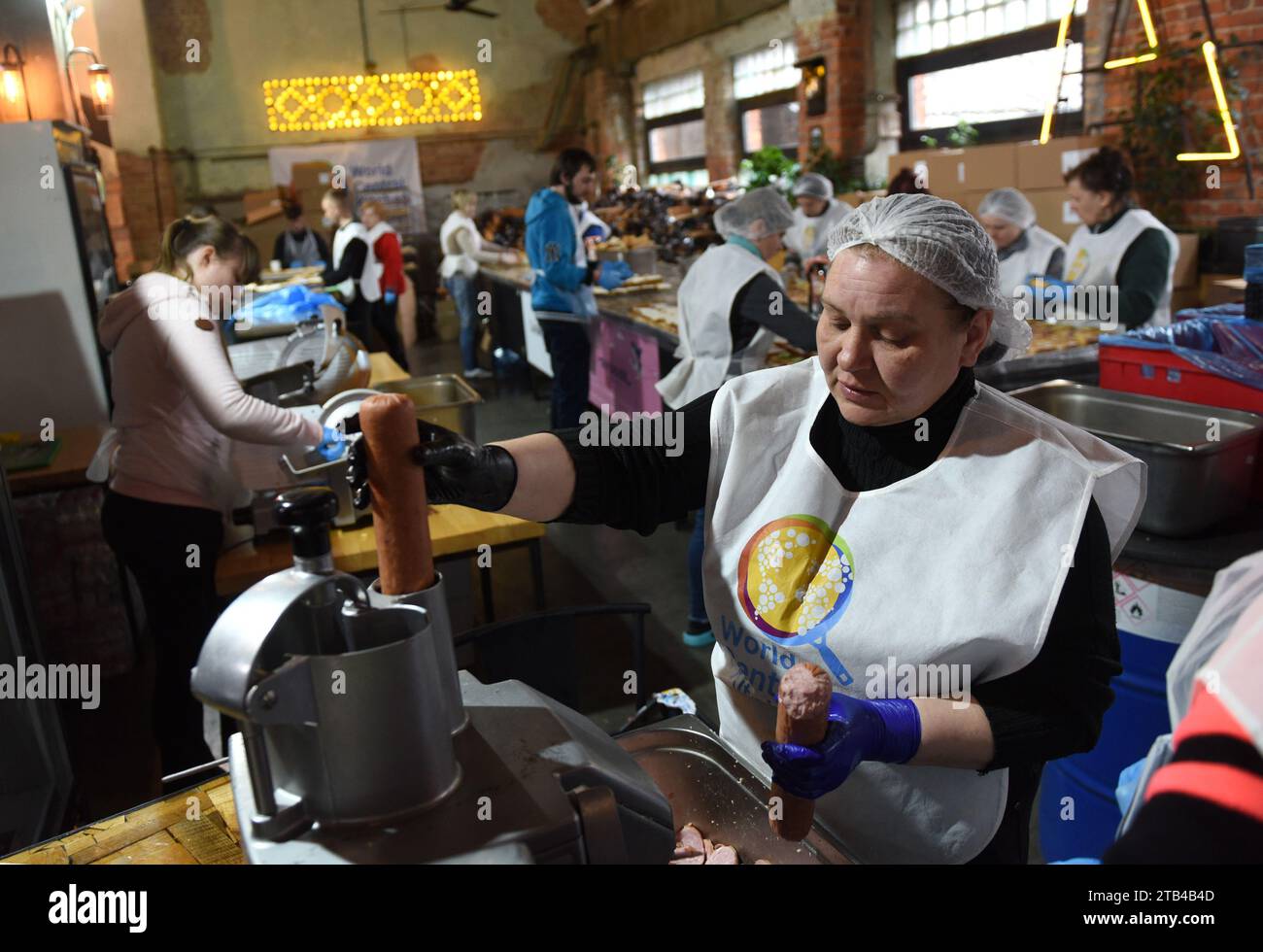 World central kitchen wck hi-res stock photography and images - Alamy