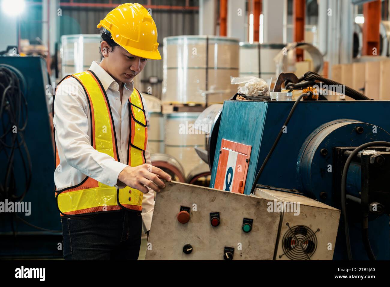 Operator console hi-res stock photography and images - Alamy