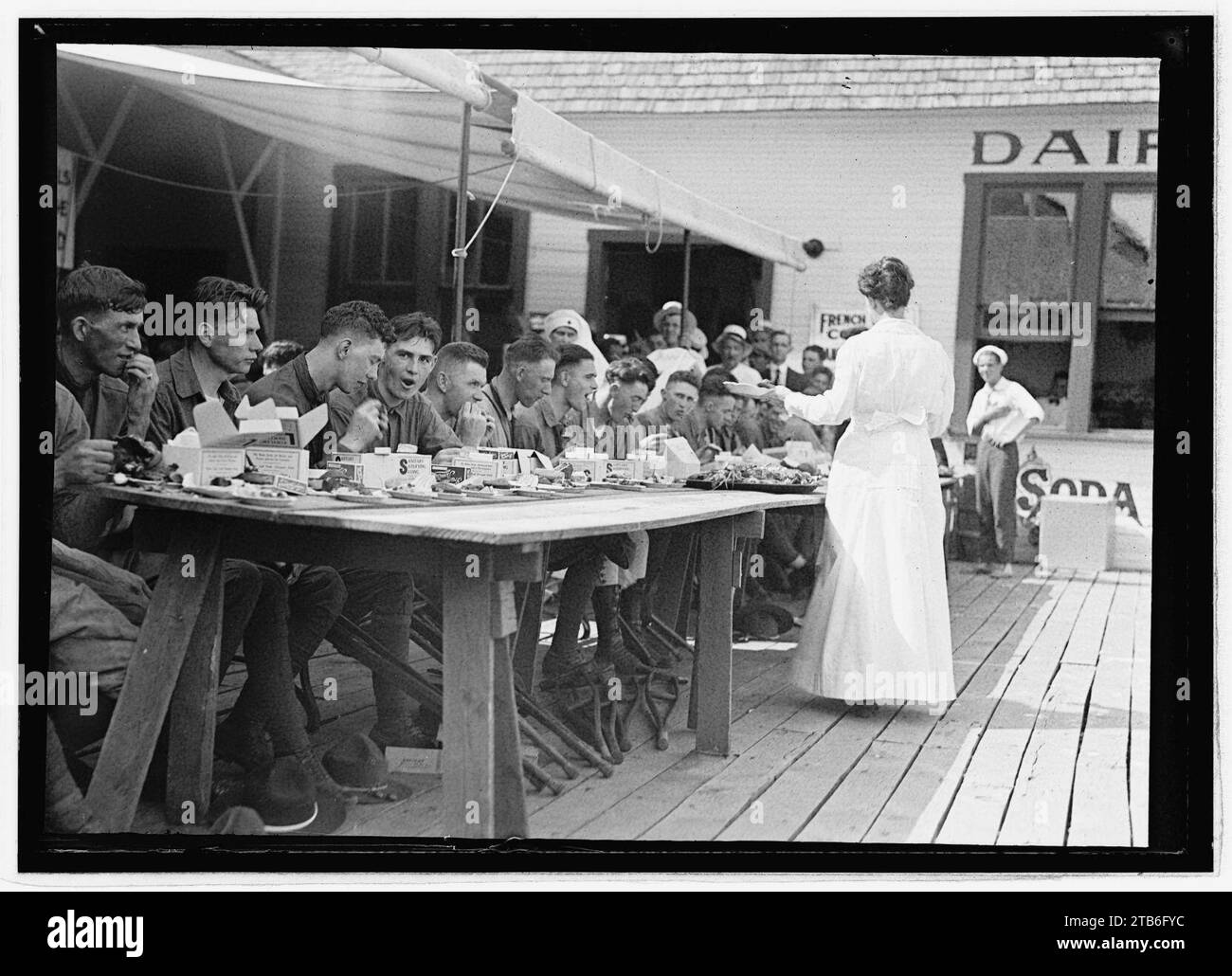 Walter Reed outing, Chesapeake Beach, (Maryland), July 1919 Stock Photo