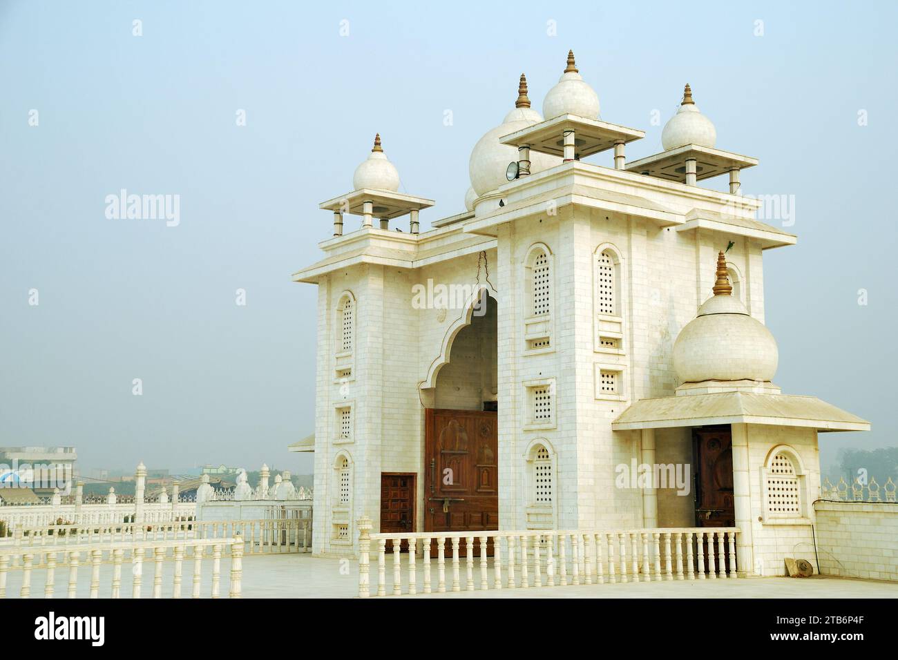 Partial view of Jai Gurudev Mandir, Mathura, Uttar Pradesh, India Stock Photo