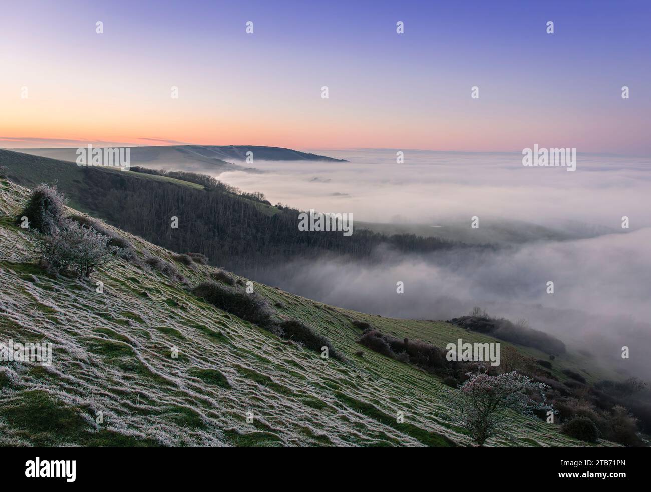Winter sunset cloud inversion from Butts Brow on the south downs ...