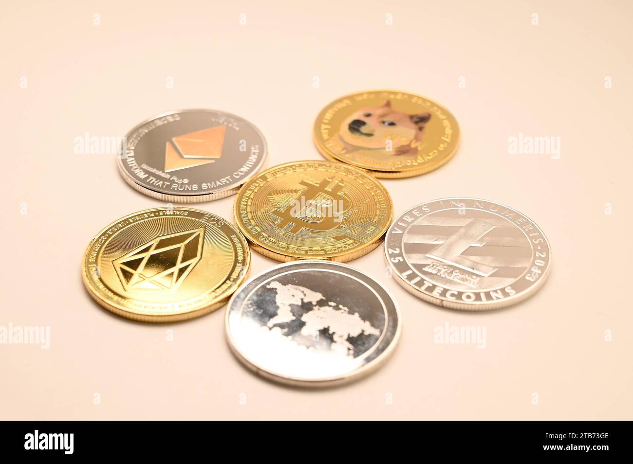 bitcoin gold coin with usb stick flash drive security key encrypted storage  as safety wallet Stock Photo - Alamy