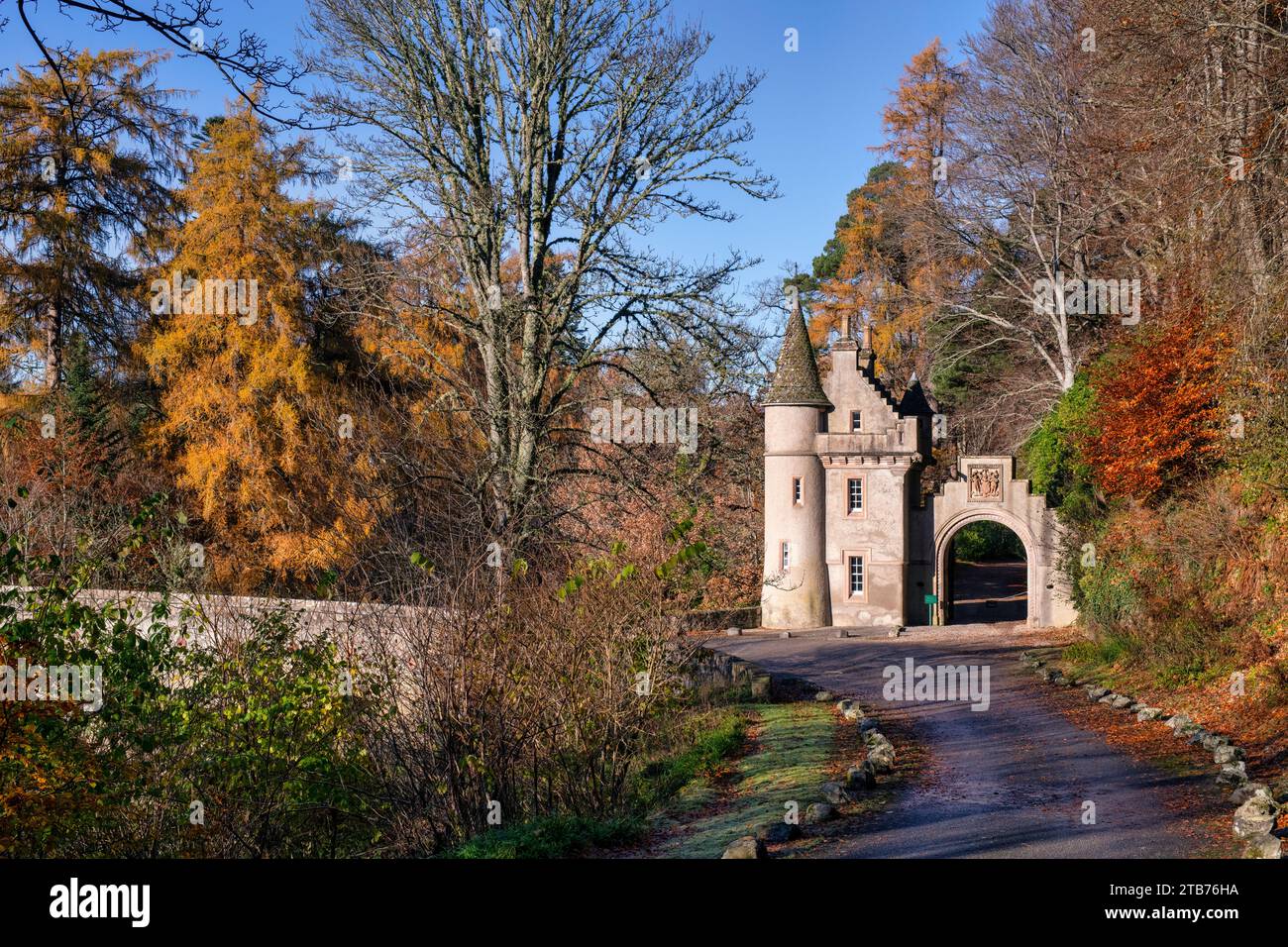 Avon and Castle Gatehouse and the old bridge in November, Ballindalloch, Morayshire, Scotland Stock Photo