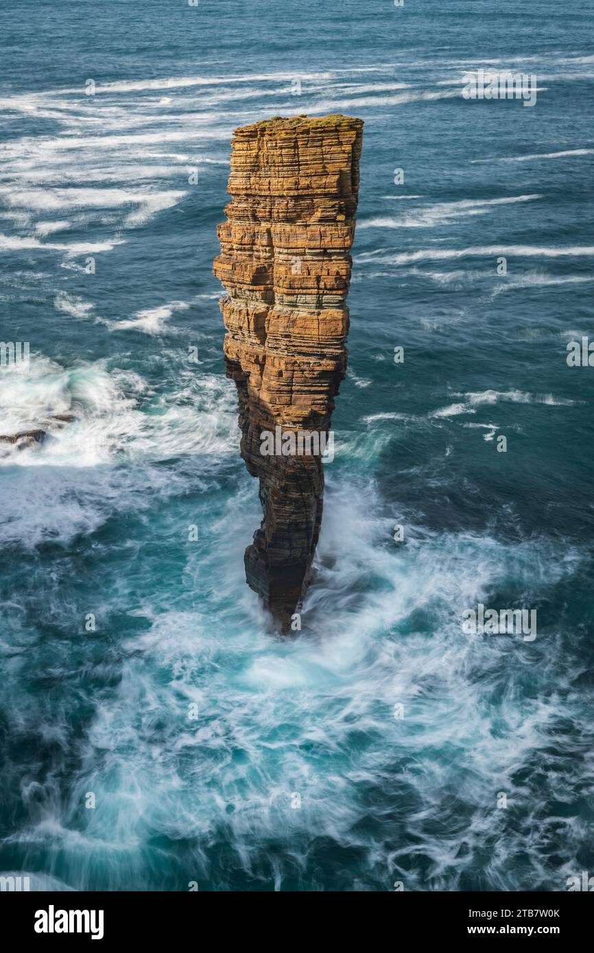 North Gaulton Castle sea stack on the wild west coast of Mainland, Orkney Islands, Scotland.  Autumn (October) 2022. Stock Photo