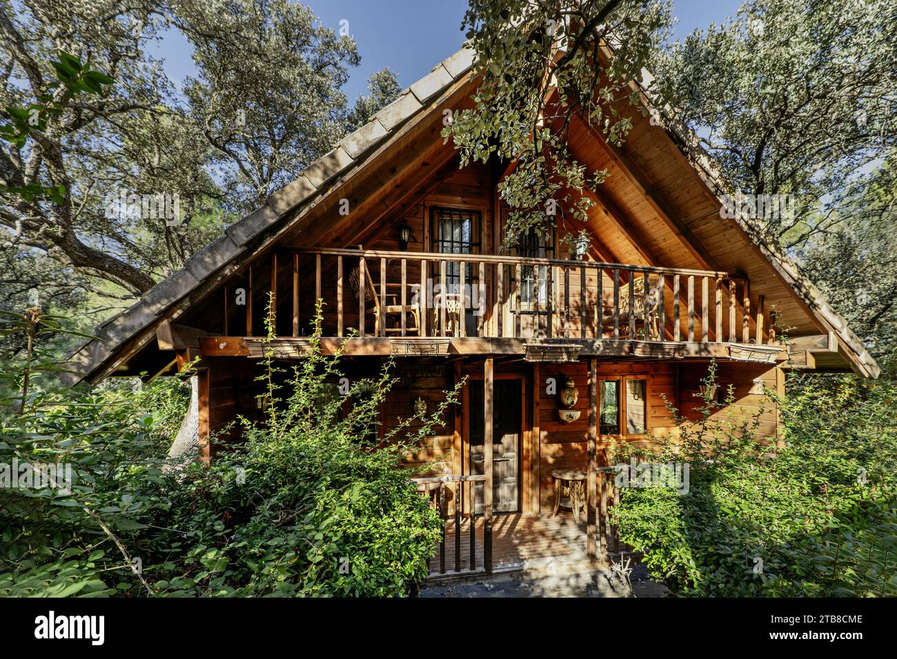 Old wooden shed in middle hi-res stock photography and images - Alamy