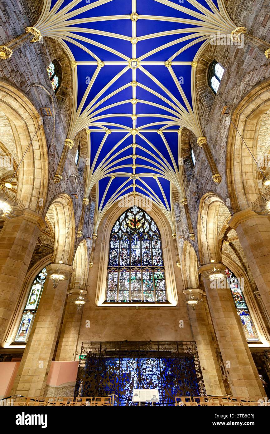 St Giles' Cathedral Old Town Edinburgh interior detail of the blue ceiling and stained glass windows Stock Photo