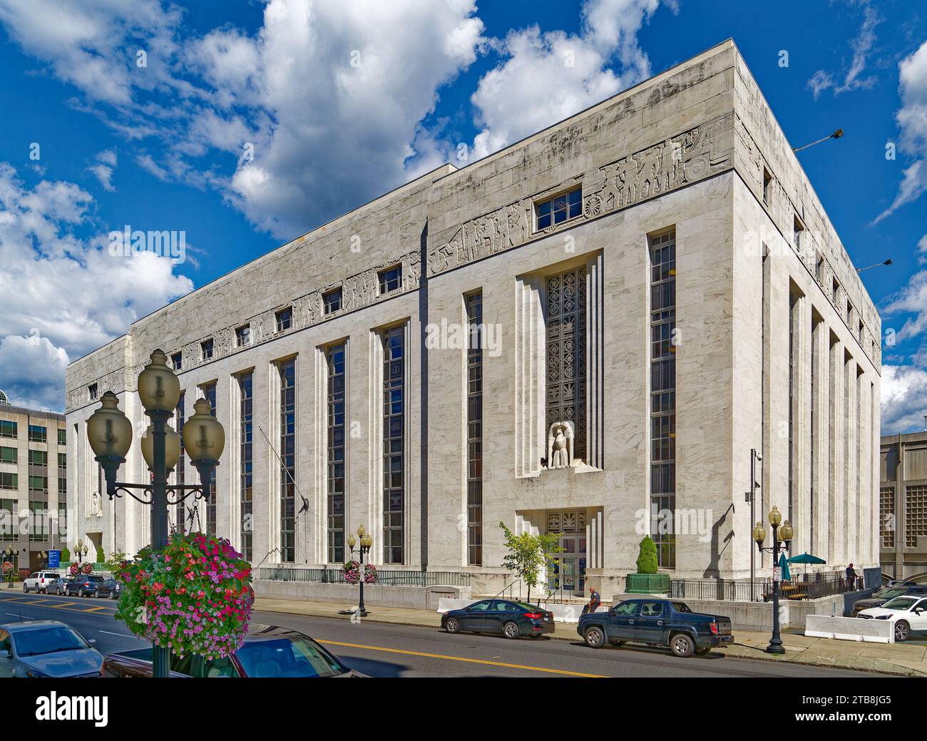 Gander, Gander & Gander designed the 1934 U.S. Post Office Courthouse