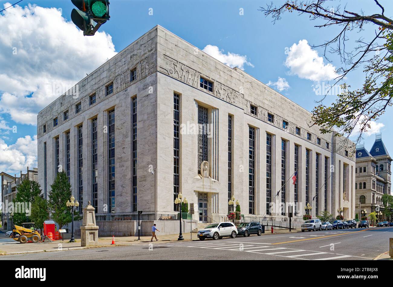 Gander, Gander & Gander designed the 1934 U.S. Post Office Courthouse