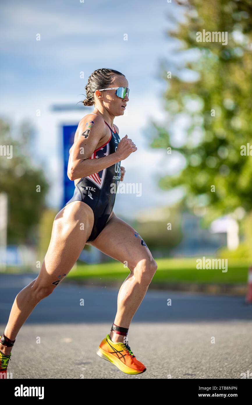 Taylor Spivey running in Pontevedra in the 2023 World Triathlon ...