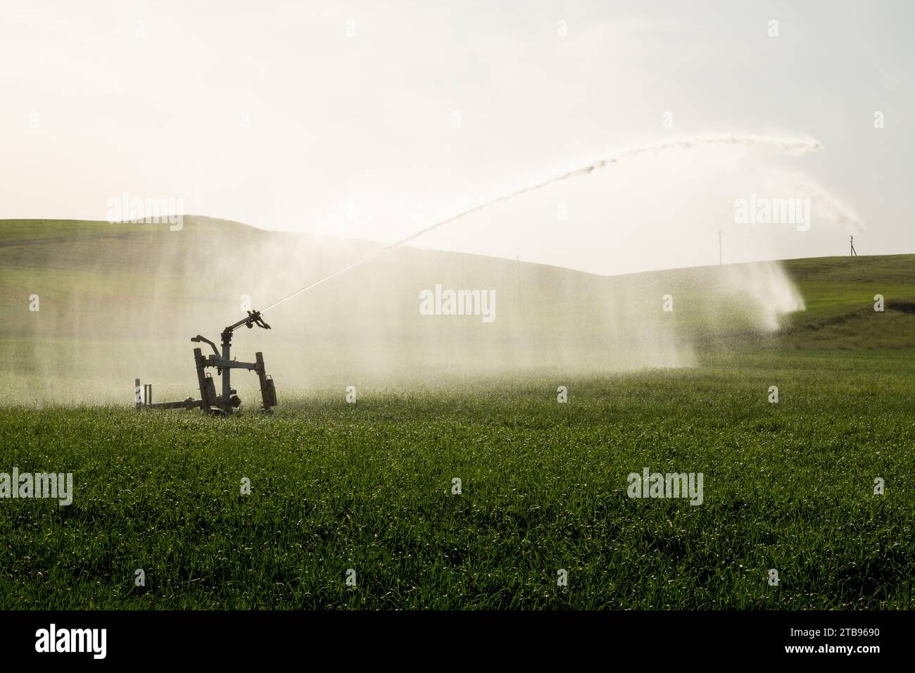 Guns sprinkler irrigation system watering hi-res stock photography and ...