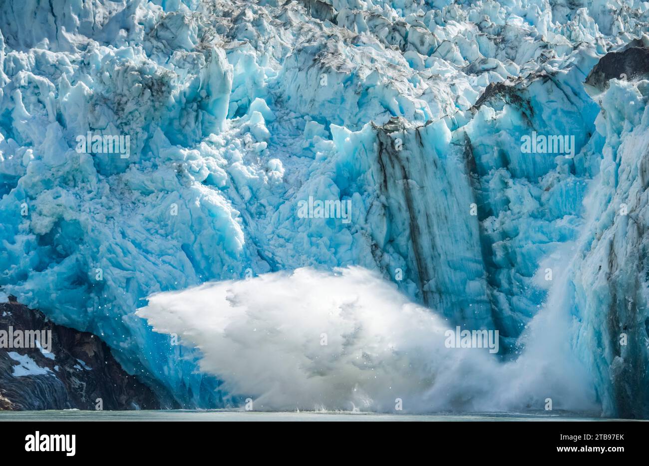 Calving Dawes Glacier at the end of the Endicott Arm, Fords Terror ...