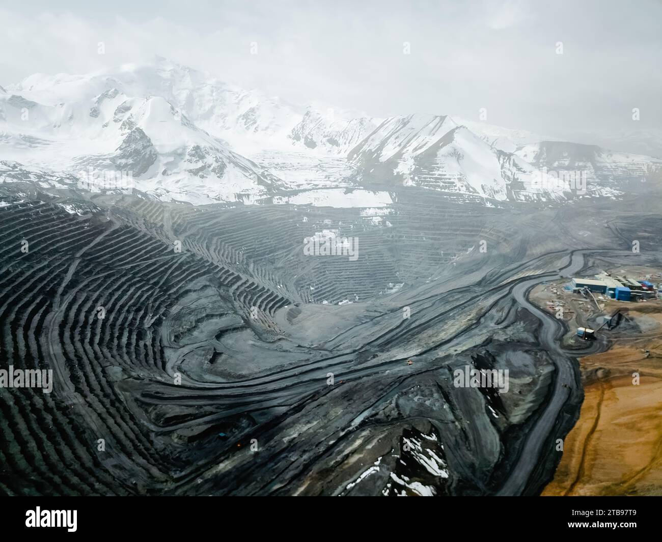 Kyrgyzstan gold mine hi-res stock photography and images - Alamy