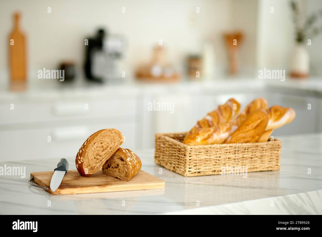 Fresh cut counter hi-res stock photography and images - Alamy