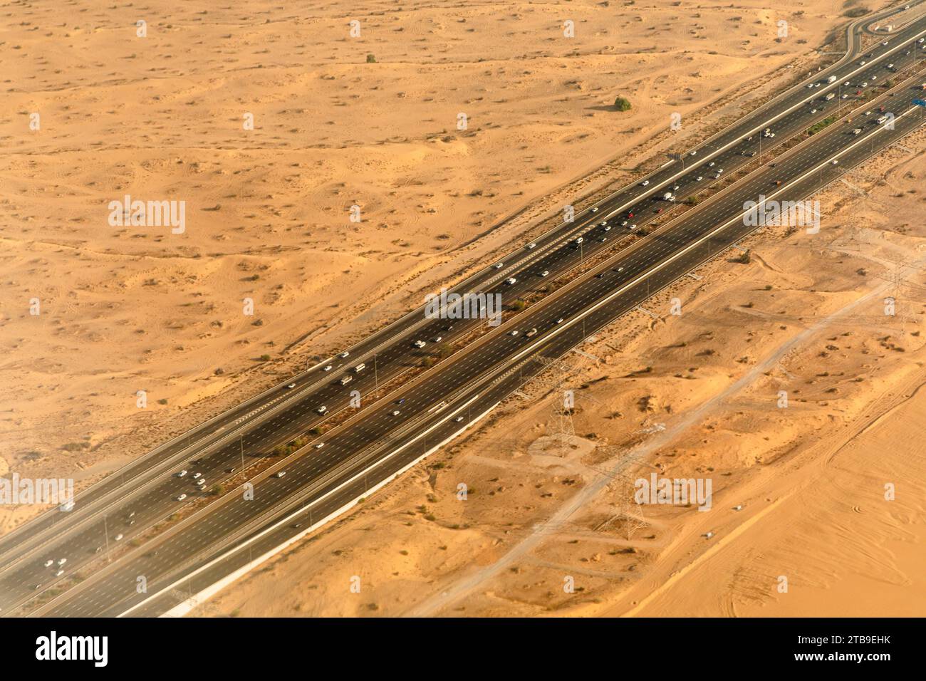 Aerial view of Dubai highway in desert Stock Photo - Alamy