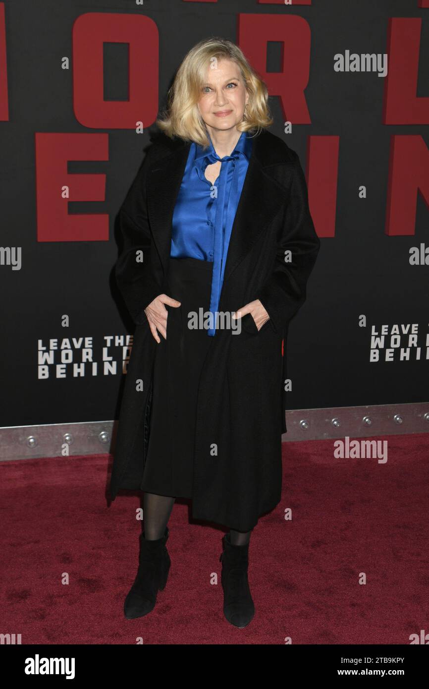 04 November 2023 - New York, New York - Diane Sawyer at the Netflix NY Premiere of LEAVE THE WORLD BEHIND at the Paris Theatre. (Credit Image: © Ylmj/AdMedia via ZUMA Press Wire) EDITORIAL USAGE ONLY! Not for Commercial USAGE! Stock Photo