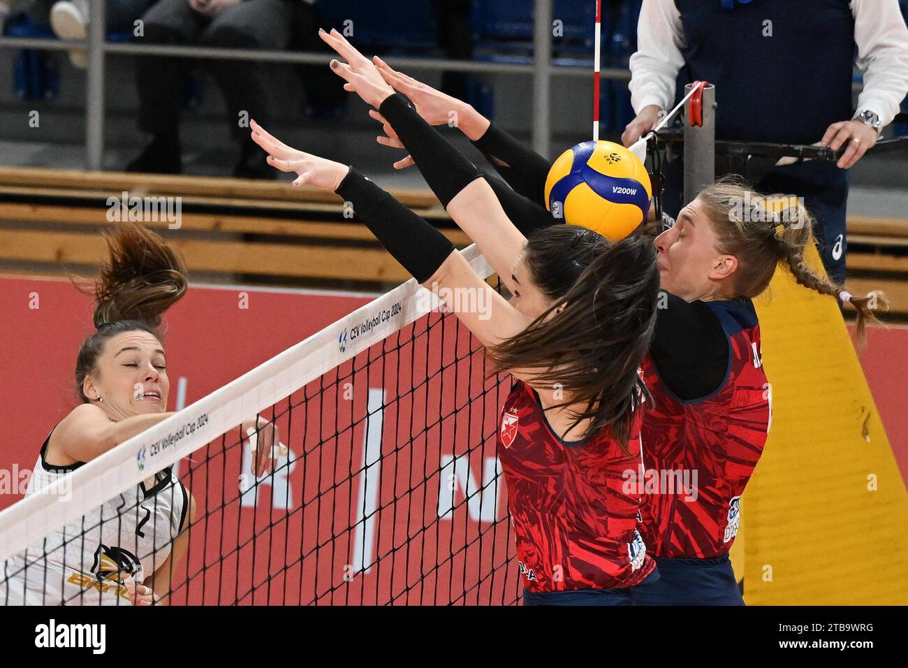 brno-czech-republic-05th-dec-2023-l-r-antonie-kelnarova-of-selmy