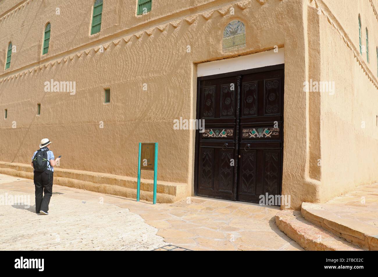 Tourist visiting the Al Murabba Historical Palace in Riyadh Stock Photo