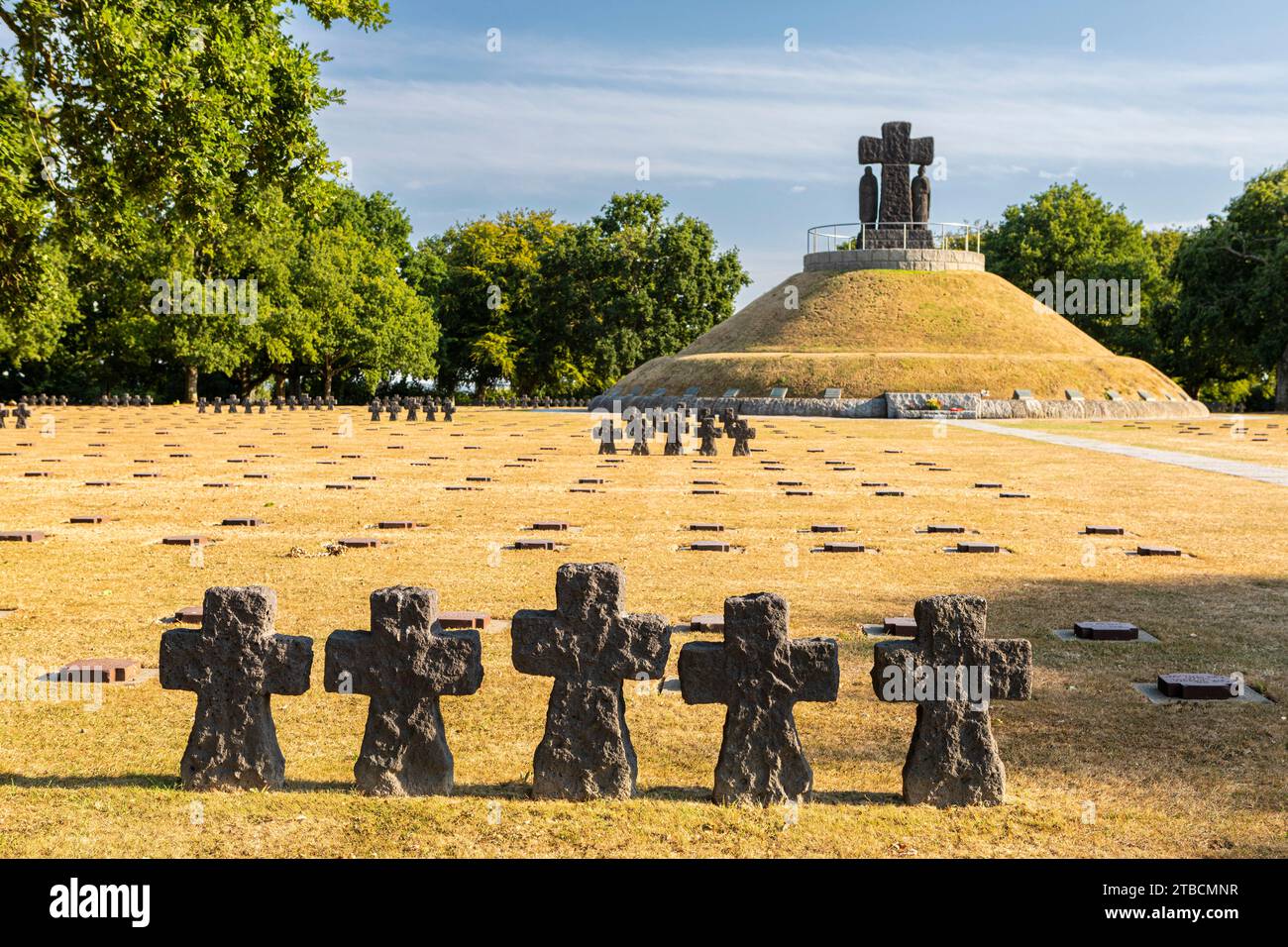 Guerra de la segunda guerra mundial hi-res stock photography and images ...